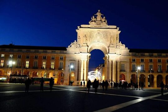 Night Lisbon Private Tour