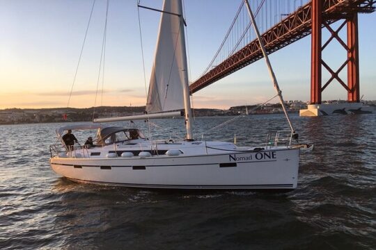 Lisbon Day Boat Tour with wine and guided tour
