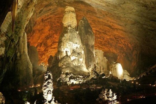 Cacahuamilpa Grottoes - Taxco, Ciudad de la Plata
