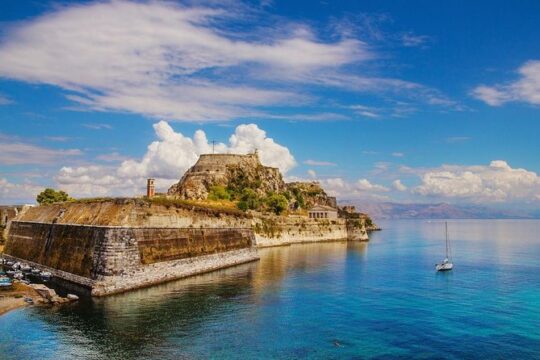 Private Tour: Corfu Town and Achillion Palace Tour