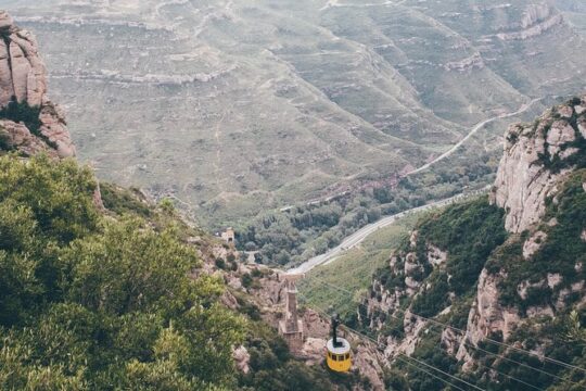 Barcelona & Montserrat Private 5 days Tour with Transfers
