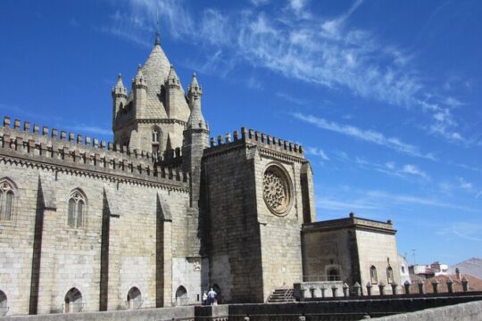 Évora, WineTasting and Monsaraz