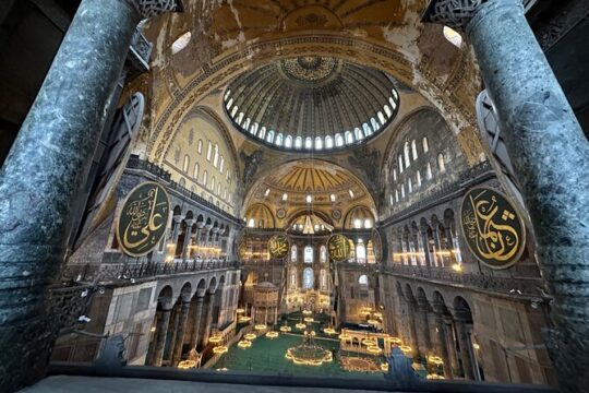 Discover Hagia Sophia With Official Licensed Guide