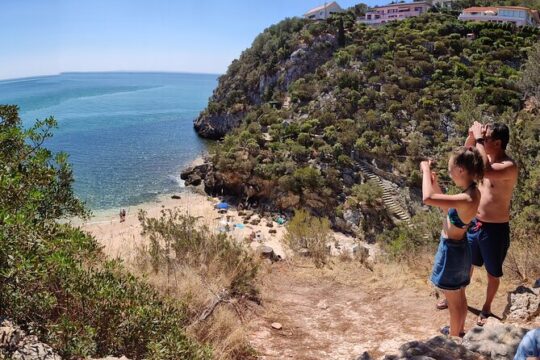 Small-Group Arrábida Coast Tour & Wine Taste
