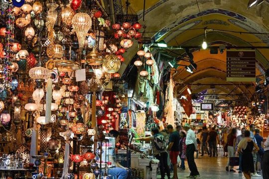 Private Full-Day Strolling through the Old Markets of Istanbul