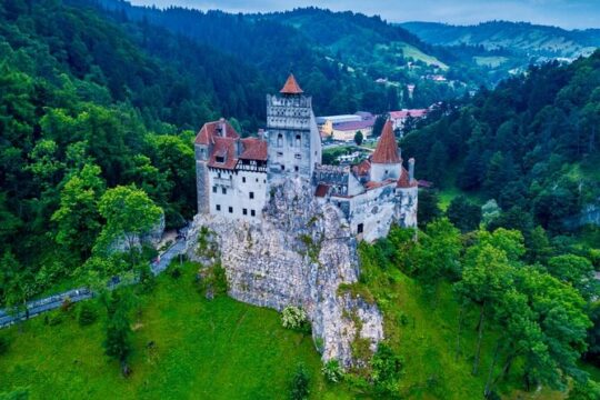 Transylvania Heritage Tour at Peles Bran and Cantacuzino Castles