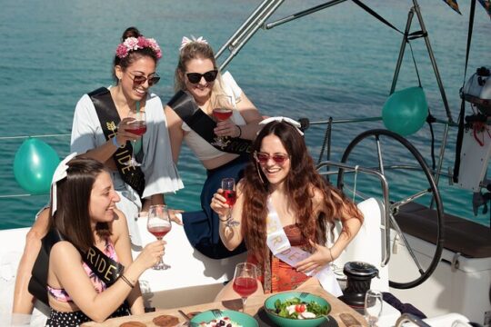 Athens Private Sunset Sailing Cruise with Greek Gastronomy