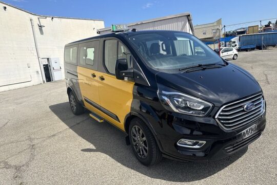 Private Taxi transfer from Barcelona Cruise port to Airport