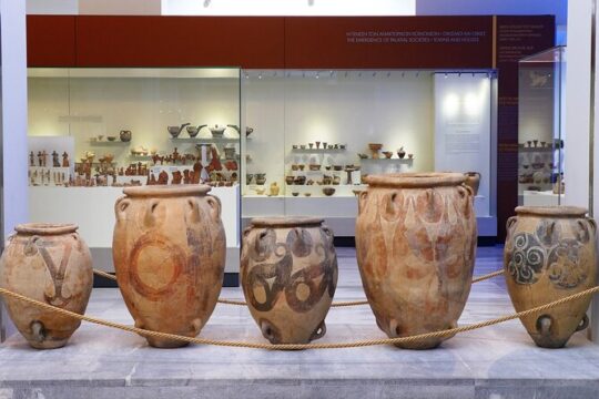 Ηeraklion Walking Tour with Archaeological Museum