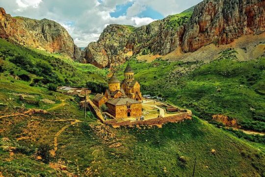 Private Tour to Khor Virap, Areni Cave, Winery (wine degustation), Noravank