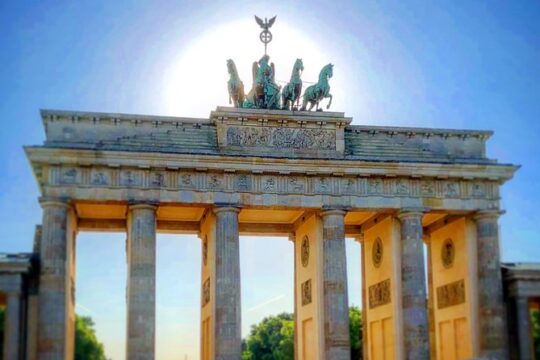 Best of Berlin by Car: Private 6-hour Tour with a Vehicle