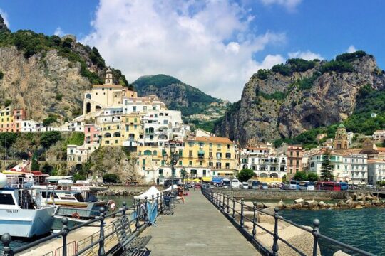Door-To-Door Private Transfer Amalfi to Fiumicino FCO Airport or viceversa