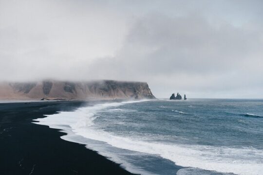 7 Nights 8 Days Around Iceland Tour starting from the airport