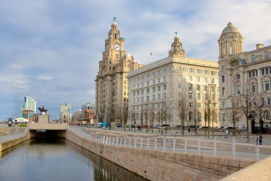 Private Departure Transfer from Liverpool City Center to Liverpool Airport (LPL)