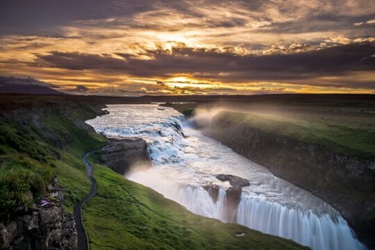 Private Golden Circle with Geysers and Waterfalls