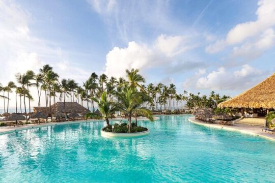 Santo Domingo Airport and Club Med Punta Cana Private Transfer