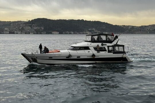 Private Yacht Tour on Bosphorus Istanbul