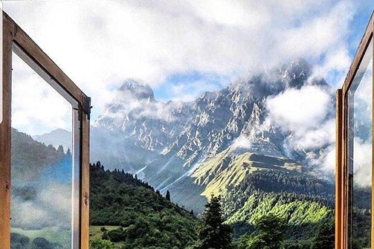 Tbilisi - Ananuri - Gudauri - Tbilisi Tour