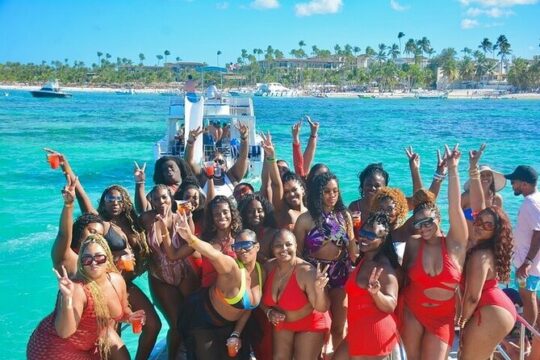 Hip Hop Party Boat Booze Cruise with Open Bar (Adults Only)