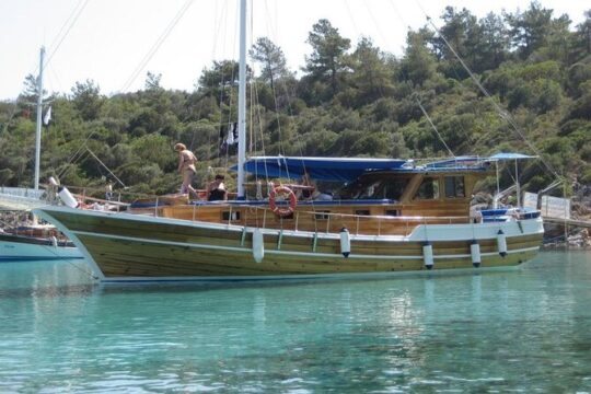 Bodrum Sunset Private Boat Tour + 1 Glass Free Champagne