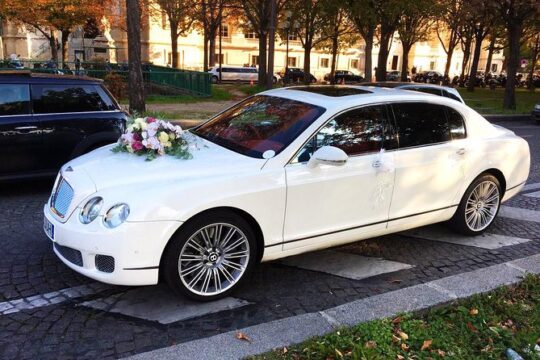 Paris Private Transfer in Luxurious Bentley