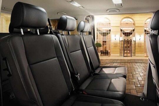 Antalya Airport (AYT) to Akdeniz Port Transfer - Economy