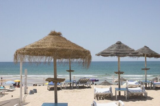 Transfer to Costa da Caparica from Lisbon