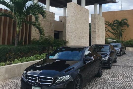 From Tulum to Cancun Airport - Mercedes Benz