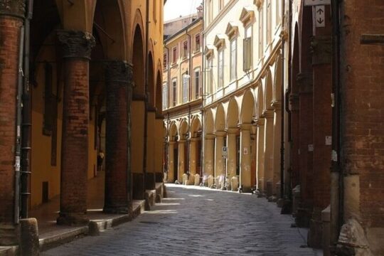Bologna Street Food Tour With A Local Guide
