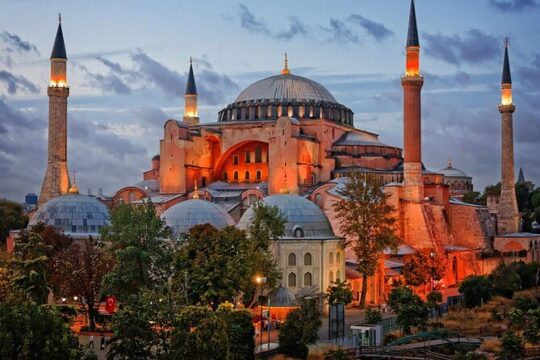 Classic Istanbul Tour: Hagia Sophia, Blue Mosque Cistern