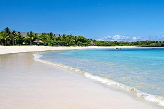 Gorgeous Natadola Beach with Picnic Lunch ex Cruise Ships or hotels