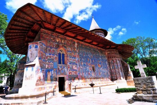 6 Days Transylvania and Bukovina Small Group Tour from Bucharest