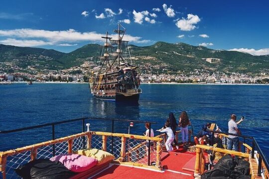 Alanya Pirate Boat