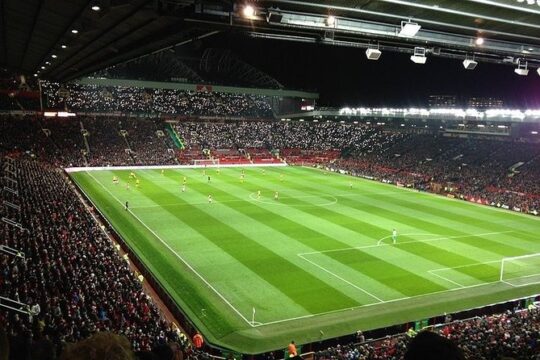 Liverpool the Beatles Legend Fab Four and Manchester City 2 Days Private Tour