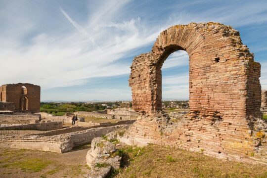 3 Hours Rome Bike Rental with Catacombs Tour