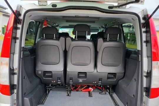 Luxury Private Transfer between Gold Coast Airport and Gold Coast city (1-7pax)