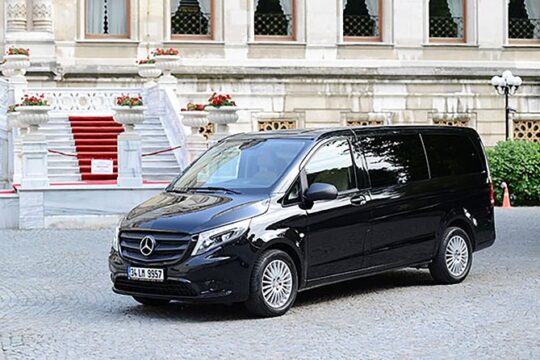Private Car Hire with Driver in Istanbul (Half Day & Full Day Options)