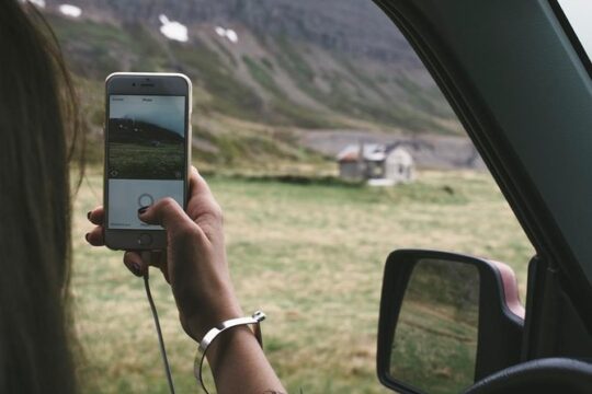 Rent Unlimited High Speed pocket Wifi in Iceland