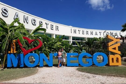 Private Transfer From/To Sangster Intl Airport