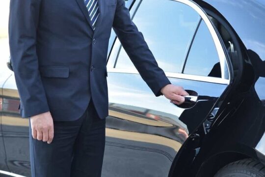 Transfer Forte dei Marmi to/from Fiumicino FCO Airport optional Orbetello Stop