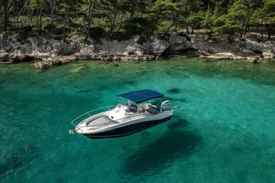 4h trip from Dubrovnik to the Elafiti islands with Jeanneau Cap Camarat 755WA