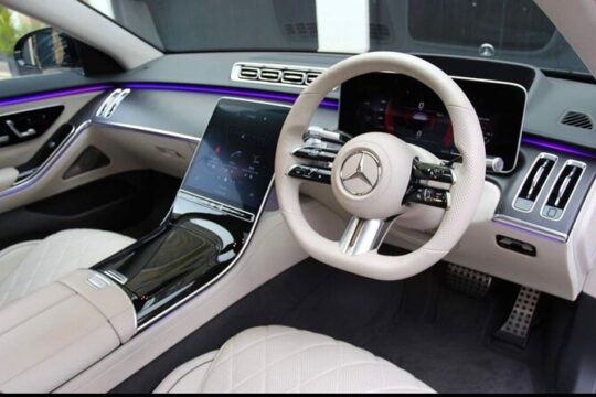 Heathrow To Oxford City Center Private Chauffeurs Cars Services