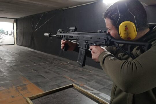 Riga Shooting Range : the Winchester, Glock 17, and Kalashnikov