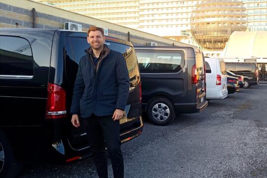 Shuttle Civitavecchia: Private Transfer 1-8 Persons