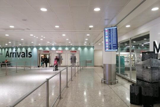 Private Transfer from Heathrow Airport to Portsmouth Cruise Terminal