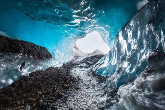 Þórsmörk & Eyjafjallajökull Glacier Semi Private Superjeep Tour - 4 People Max!