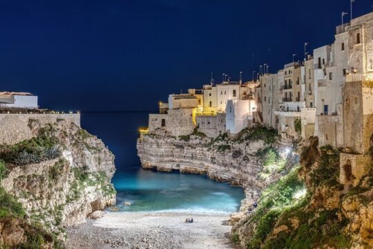 Alberobello, Locorotondo, Polignano and Monopoli tour from Bari