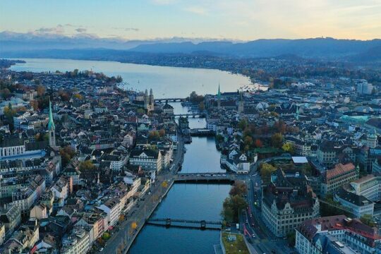 Full-Day Private Zurich Sightseeing Tour and Chocolate Tasting