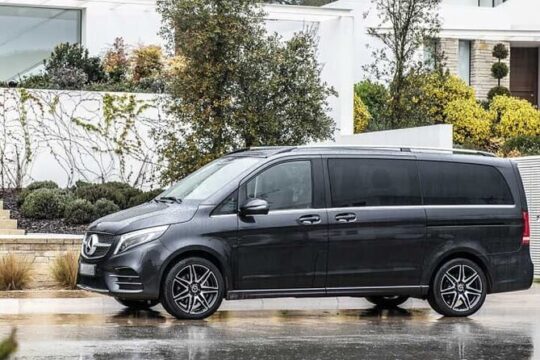 Private Luxury Departure Transfer: London to Southampton Port in Luxury Van