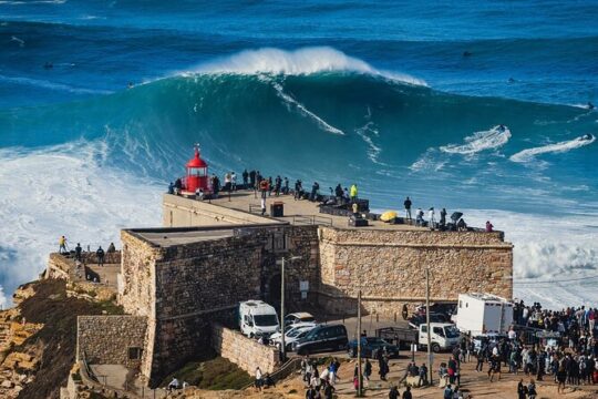 Nazaré and Obidos tour from Lisbon